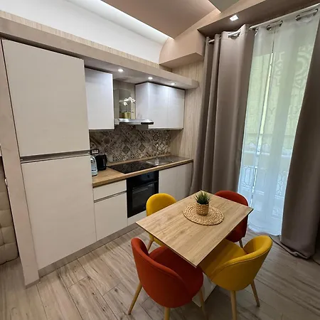 Th Luxury & 게스트하우스 4*