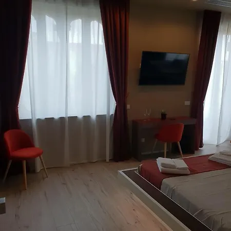 Th Luxury & 게스트하우스 4*