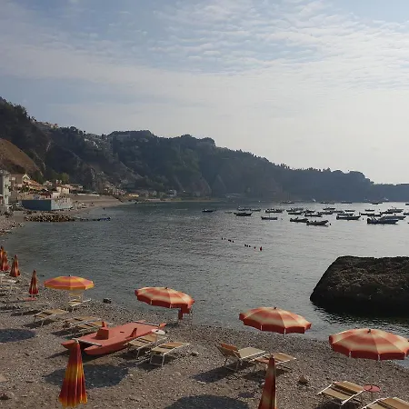 Th Luxury & 지아르디니낙소스