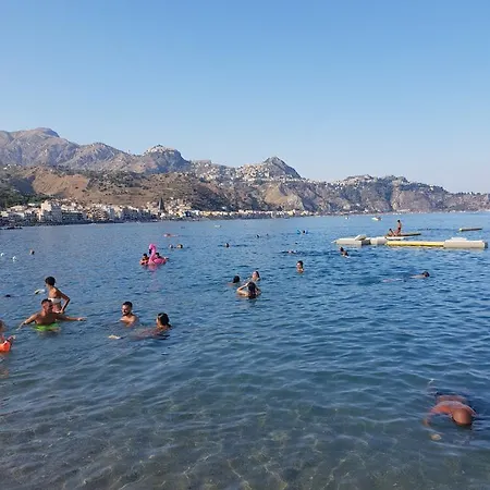 Th Luxury & 게스트하우스