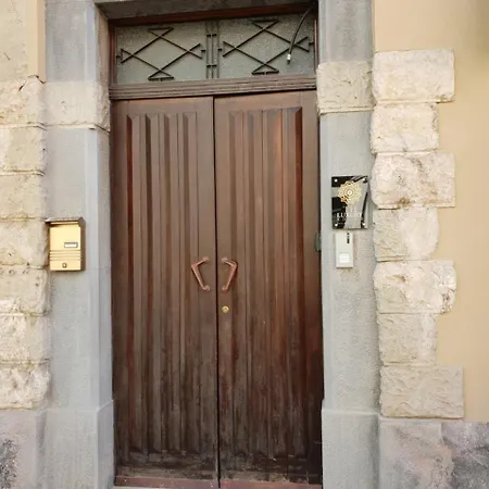 Th Luxury & 게스트하우스 지아르디니낙소스